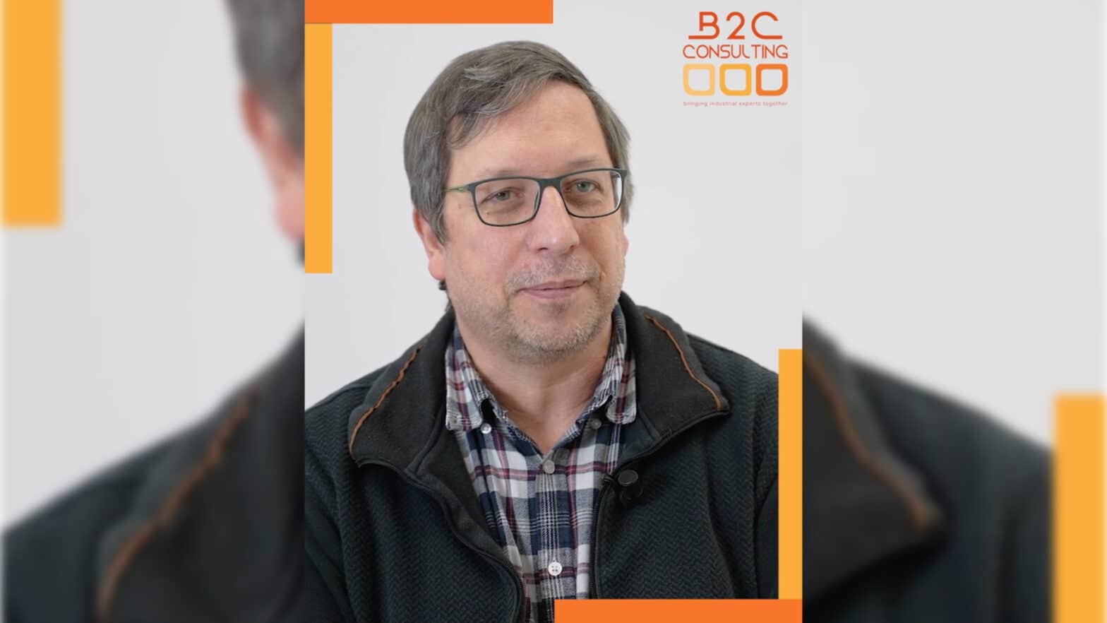 Portrait de John, consultant au sein de B2C Consulting